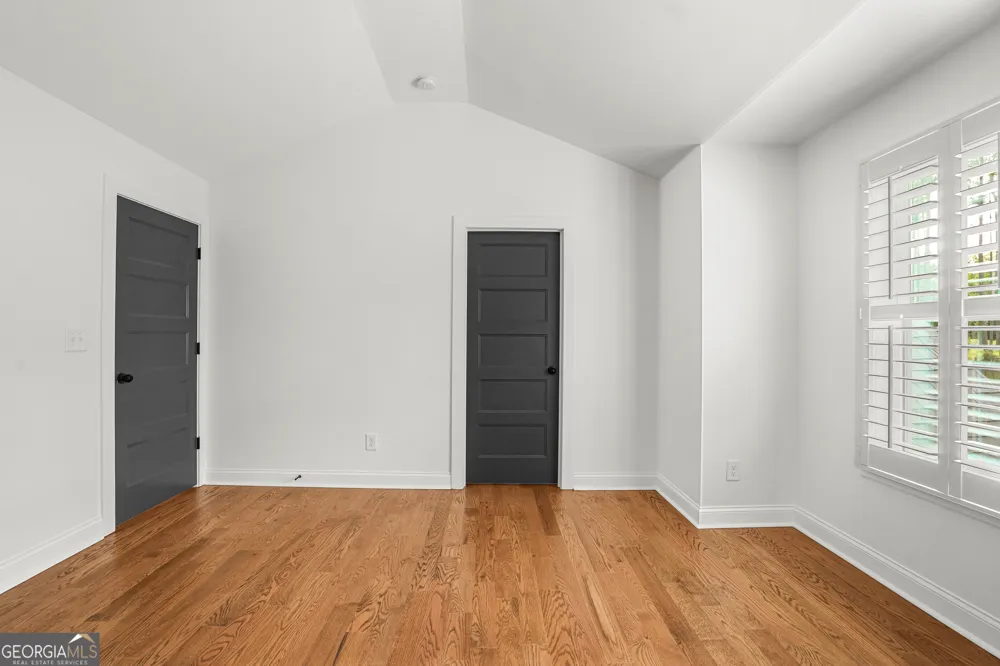 695 Dead Oak RD Senoia, GA 30276