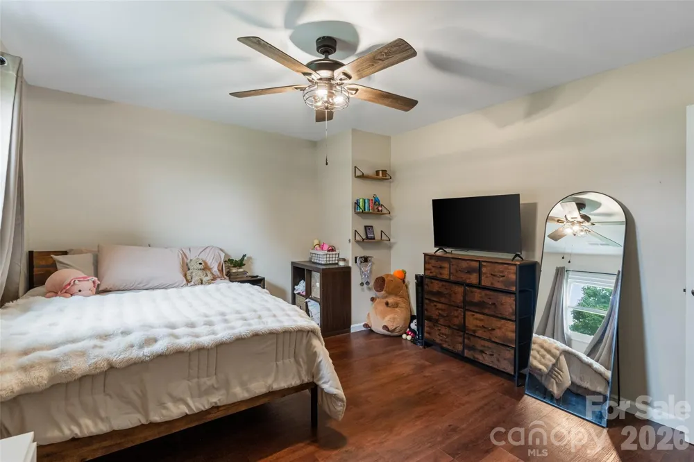 6060 Lineberger Road Sherrills Ford, NC 28673