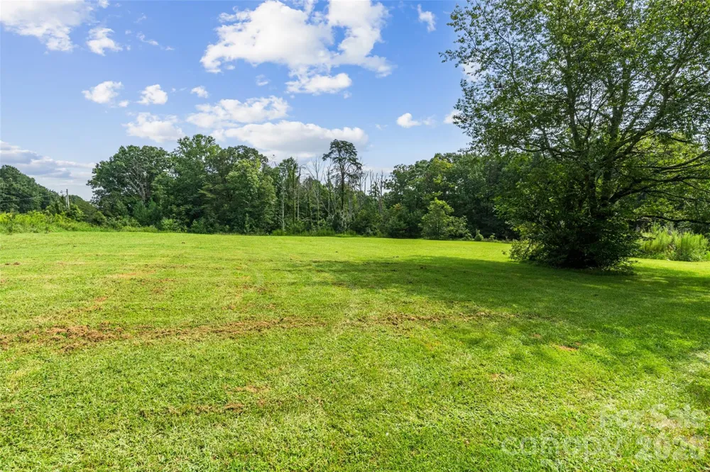 6060 Lineberger Road Sherrills Ford, NC 28673