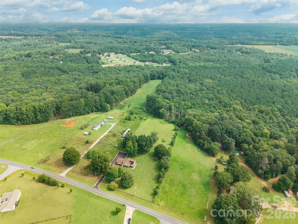 6060 Lineberger Road Sherrills Ford, NC 28673