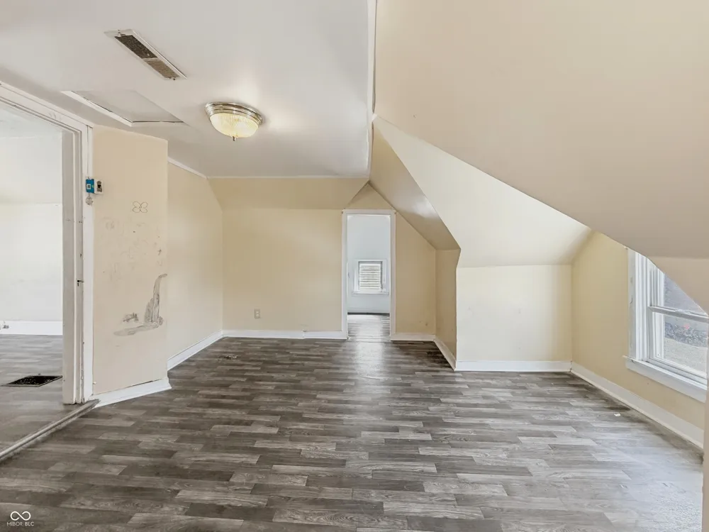 1709 Spruce Street Indianapolis, IN 46203