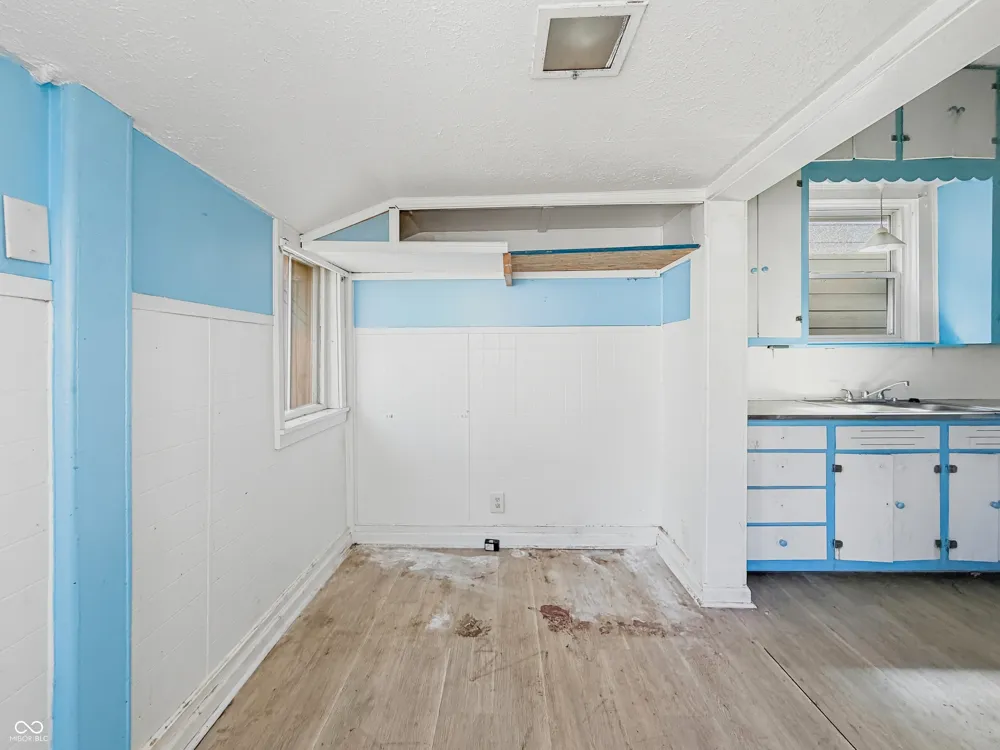 1709 Spruce Street Indianapolis, IN 46203