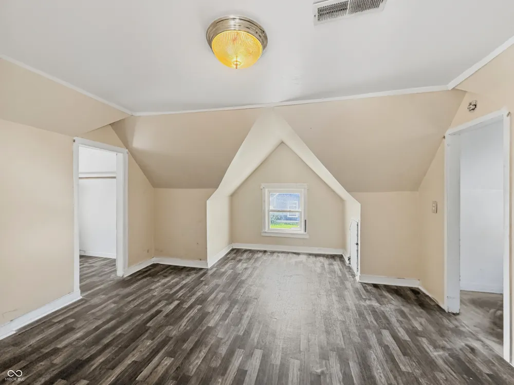 1709 Spruce Street Indianapolis, IN 46203