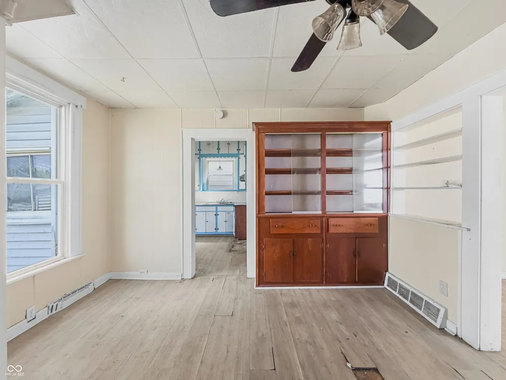 1709 Spruce Street Indianapolis, IN 46203