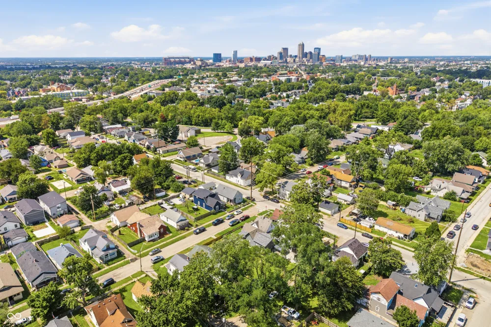 1709 Spruce Street Indianapolis, IN 46203
