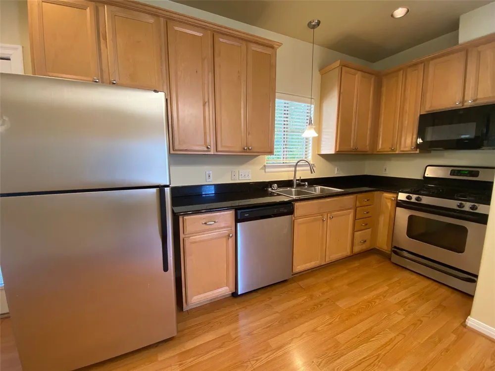 5502 Evans Avenue #B Austin, TX 78751