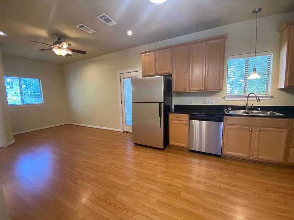 5502 Evans Avenue #B Austin, TX 78751