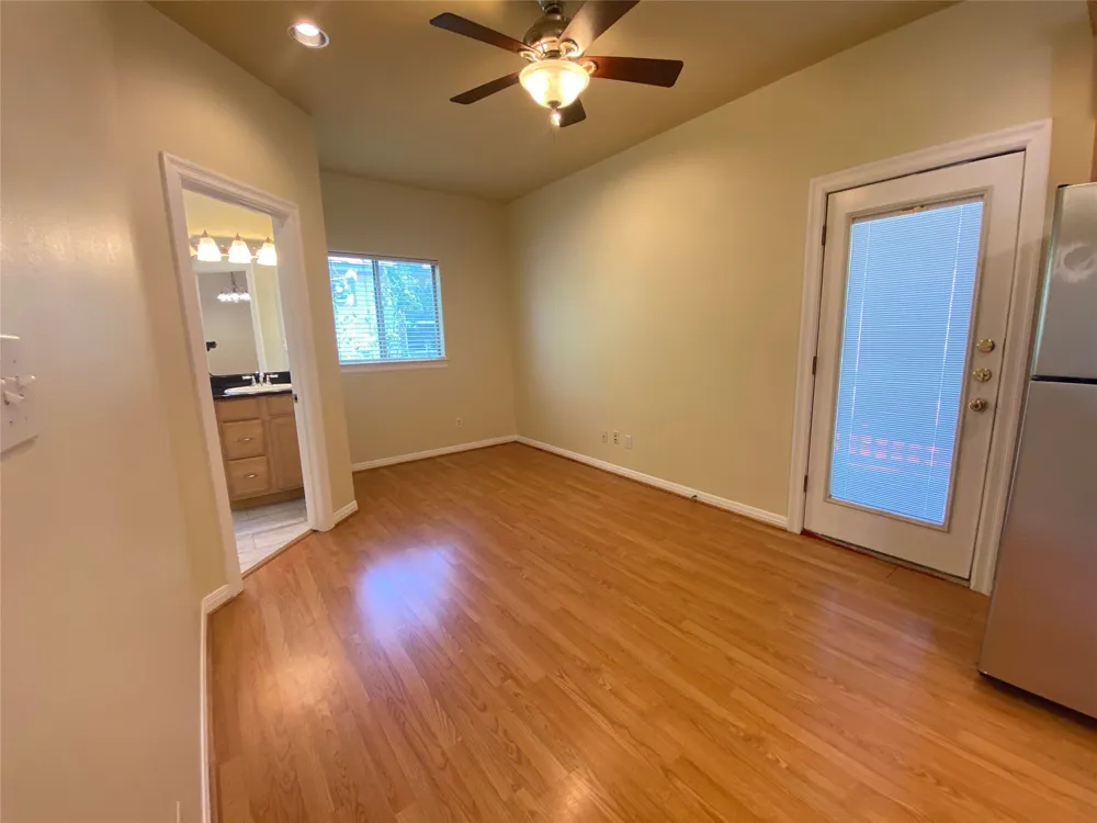 5502 Evans Avenue #B Austin, TX 78751