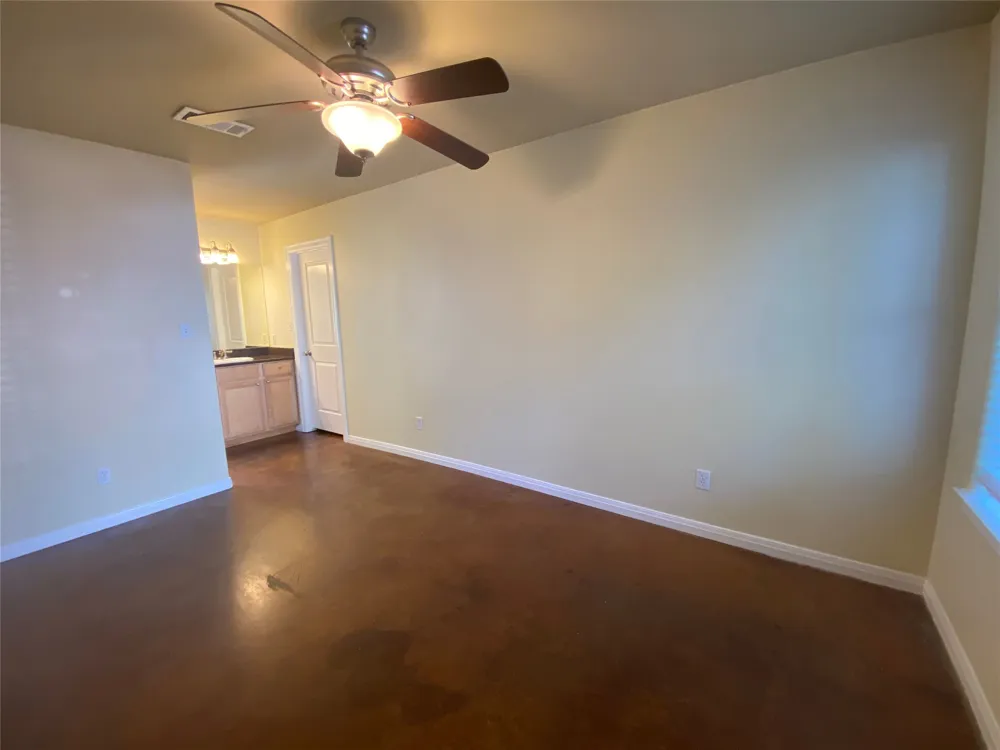 5502 Evans Avenue #B Austin, TX 78751