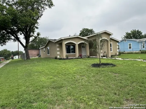 455 DEMYA DR