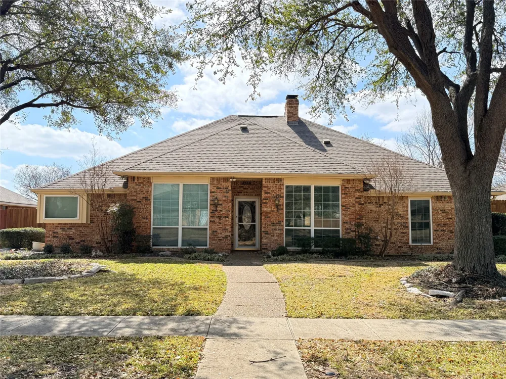 2410 Radcliffe Drive Rowlett, TX 75088