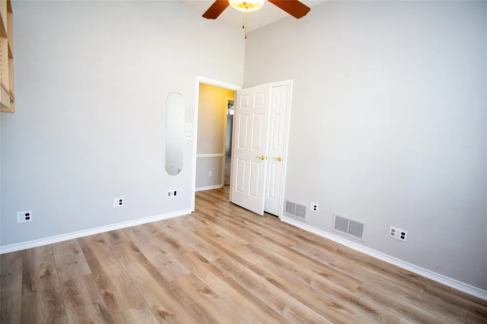 2410 Radcliffe Drive Rowlett, TX 75088