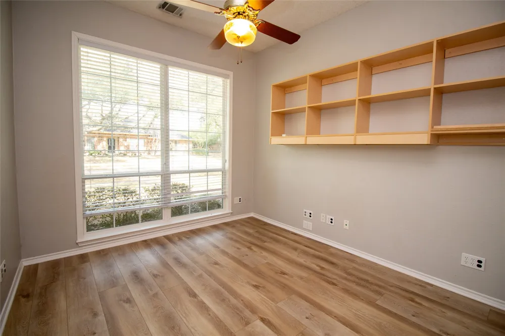 2410 Radcliffe Drive Rowlett, TX 75088