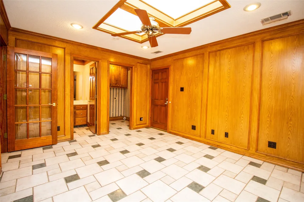 2410 Radcliffe Drive Rowlett, TX 75088