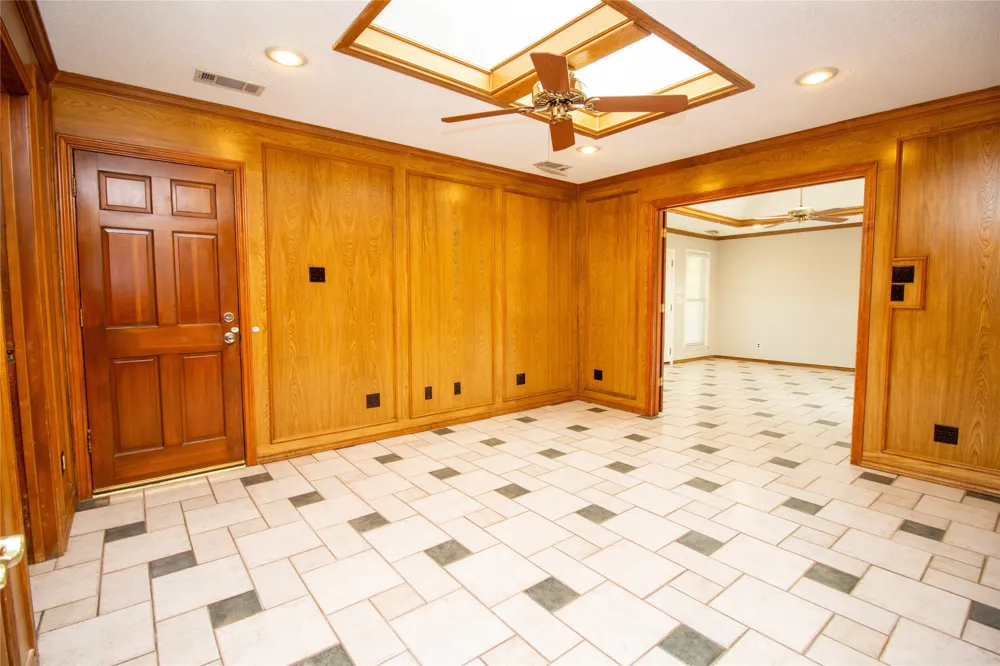 2410 Radcliffe Drive Rowlett, TX 75088