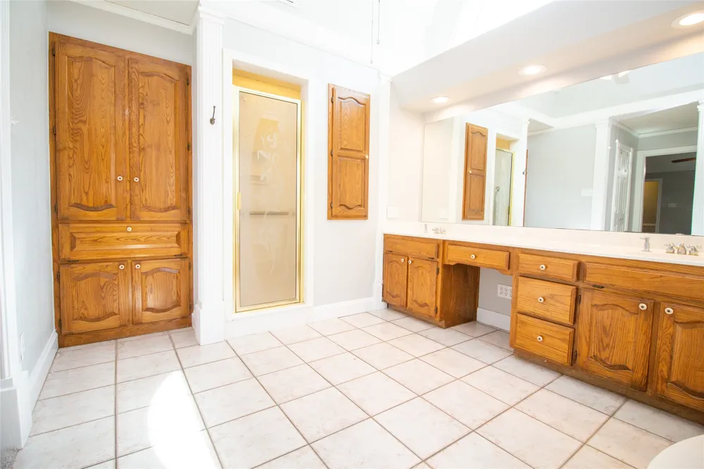 2410 Radcliffe Drive Rowlett, TX 75088