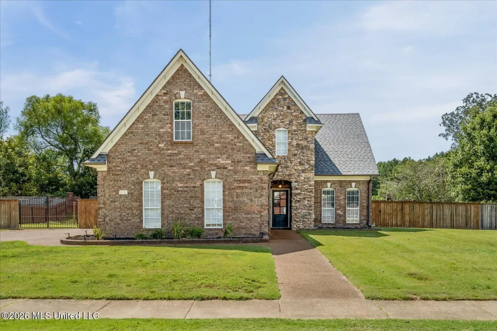 611 Ridge View Drive Hernando, MS 38632