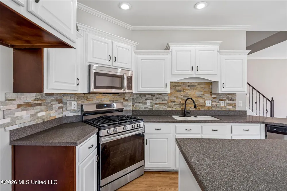 611 Ridge View Drive Hernando, MS 38632