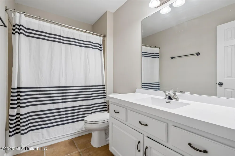 611 Ridge View Drive Hernando, MS 38632
