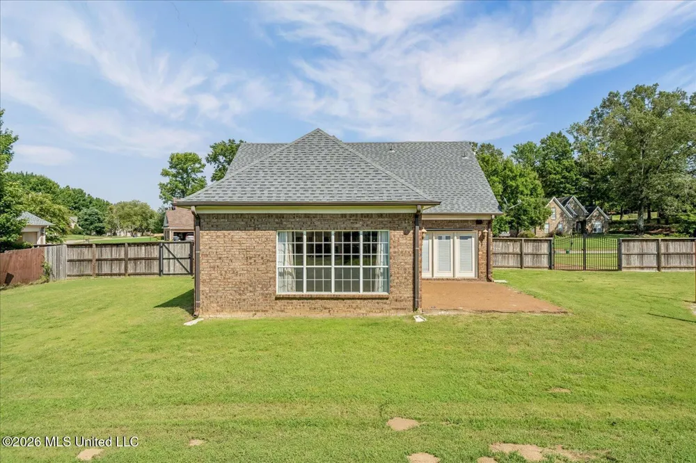 611 Ridge View Drive Hernando, MS 38632