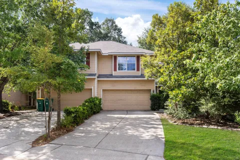 229 E Summerhaze Circle