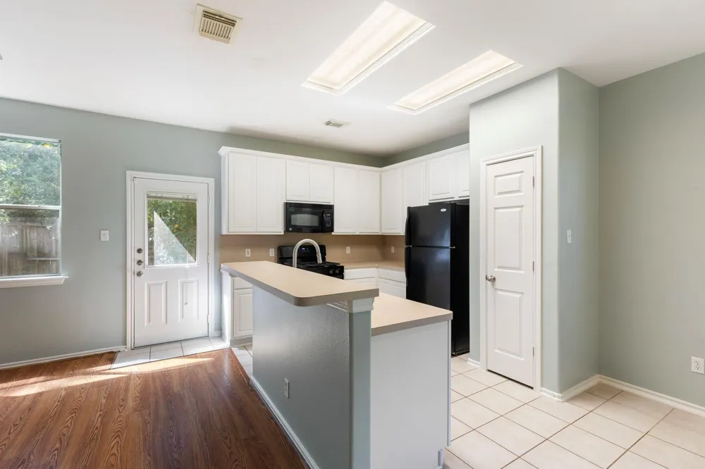 229 E Summerhaze Circle The Woodlands, TX 77382