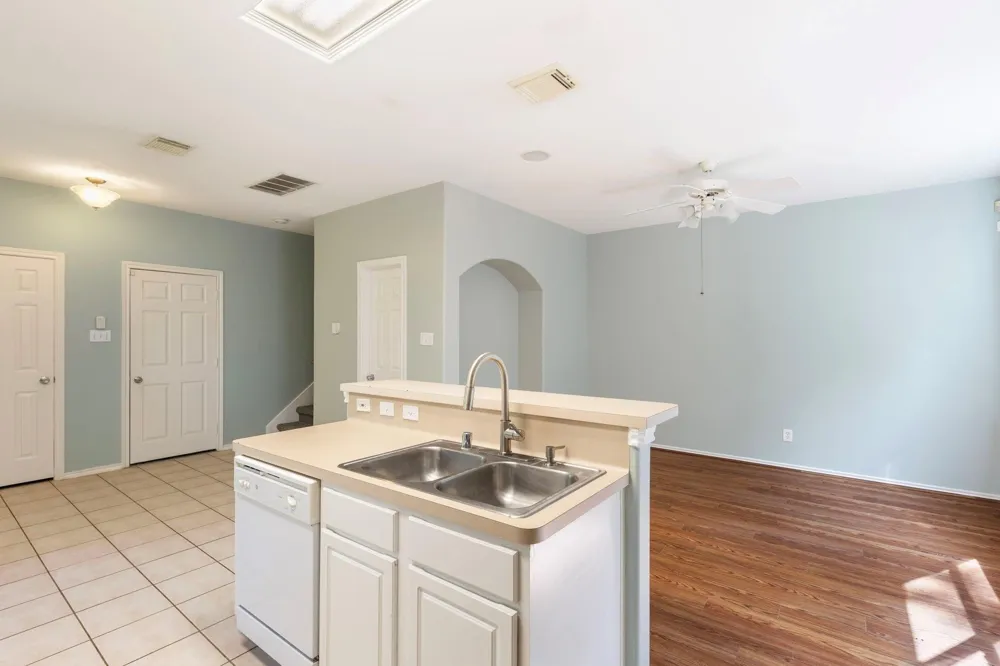 229 E Summerhaze Circle The Woodlands, TX 77382