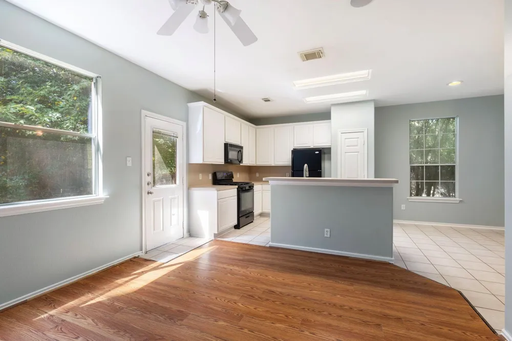 229 E Summerhaze Circle The Woodlands, TX 77382