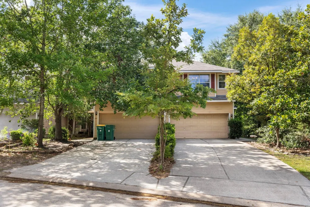 229 E Summerhaze Circle The Woodlands, TX 77382