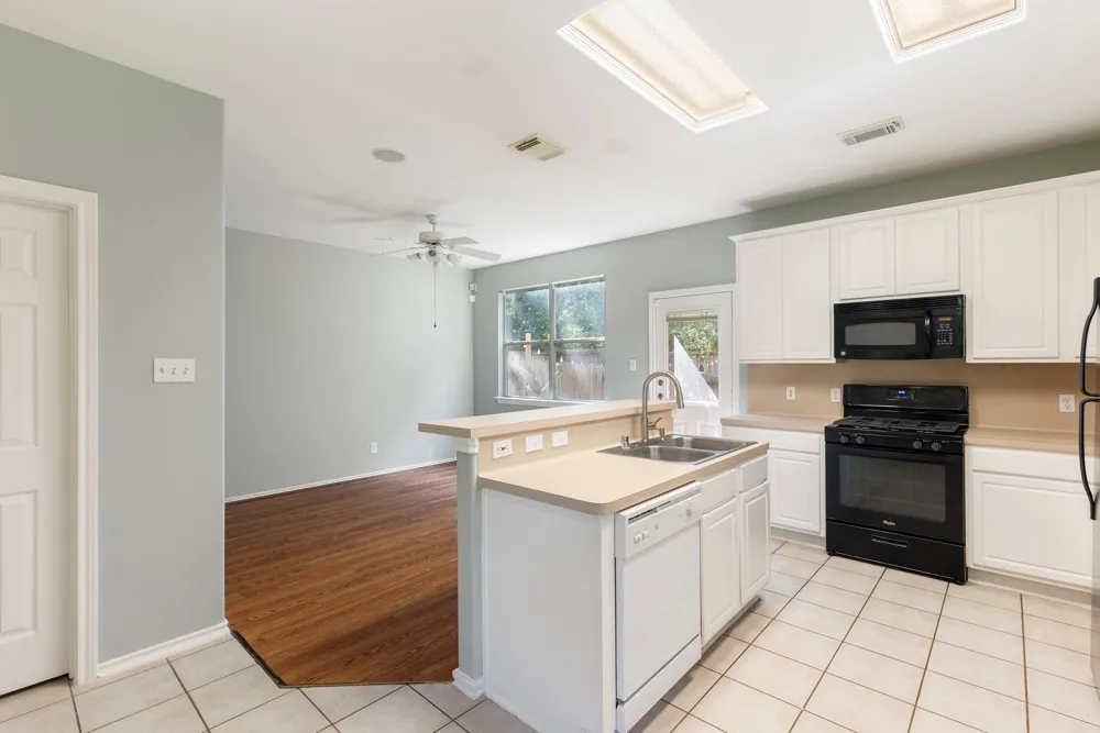229 E Summerhaze Circle The Woodlands, TX 77382
