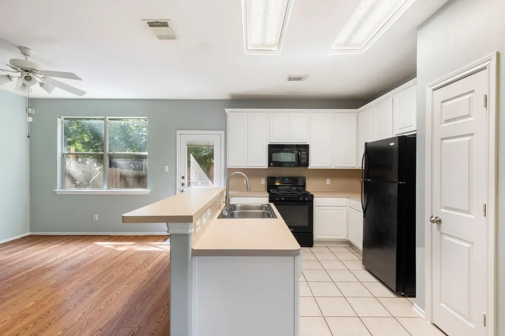 229 E Summerhaze Circle The Woodlands, TX 77382