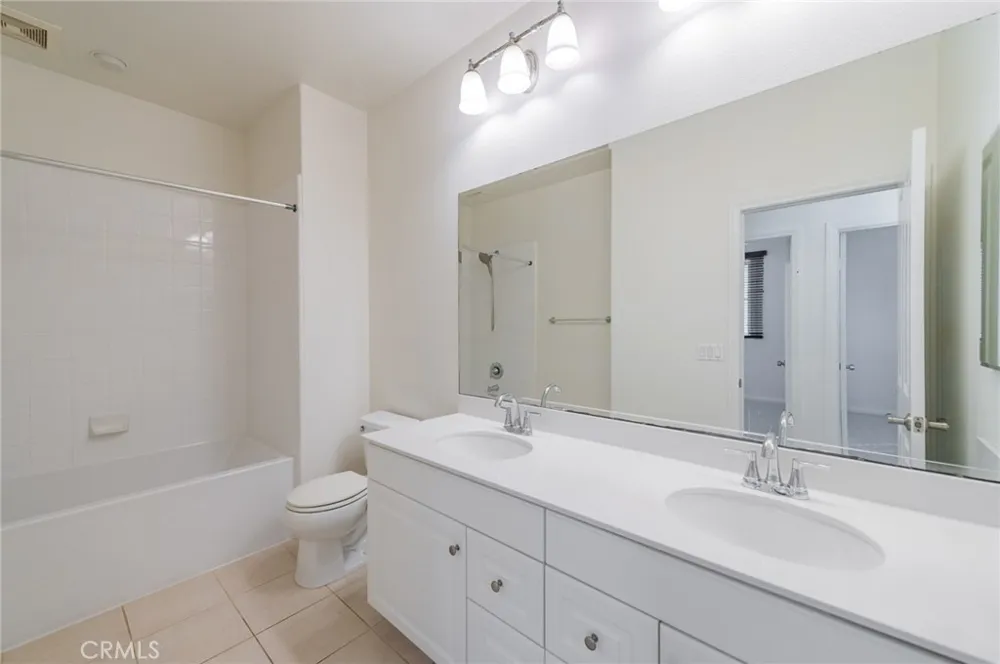 57 Sable Irvine, CA 92618