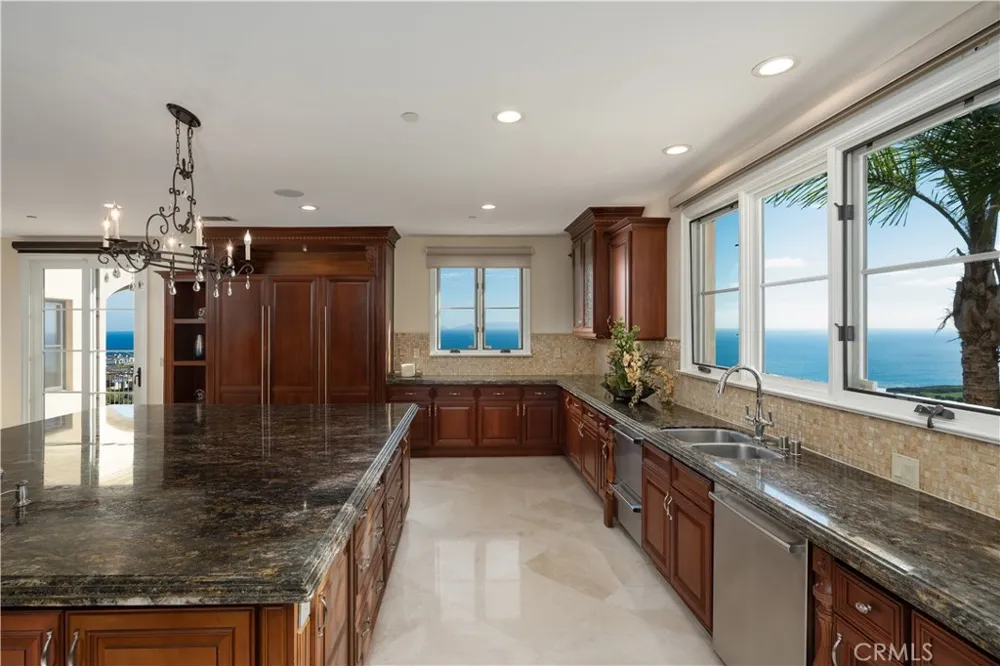 3231 Palos Verdes S Rancho Palos Verdes, CA 90275