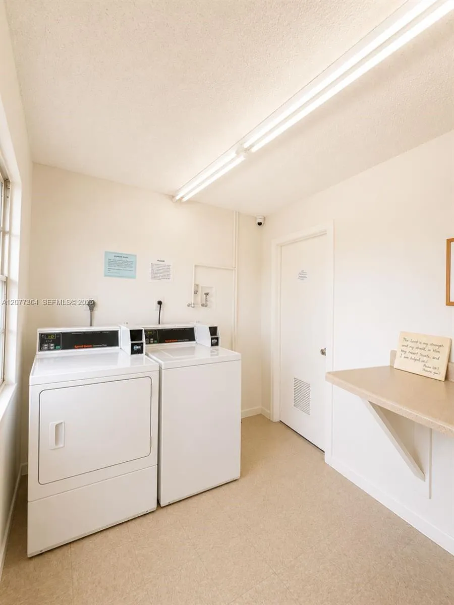 316 Southampton A #316 West Palm Beach, FL 33417
