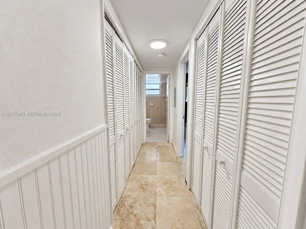 2430 NE 135th St #103 North Miami, FL 33181