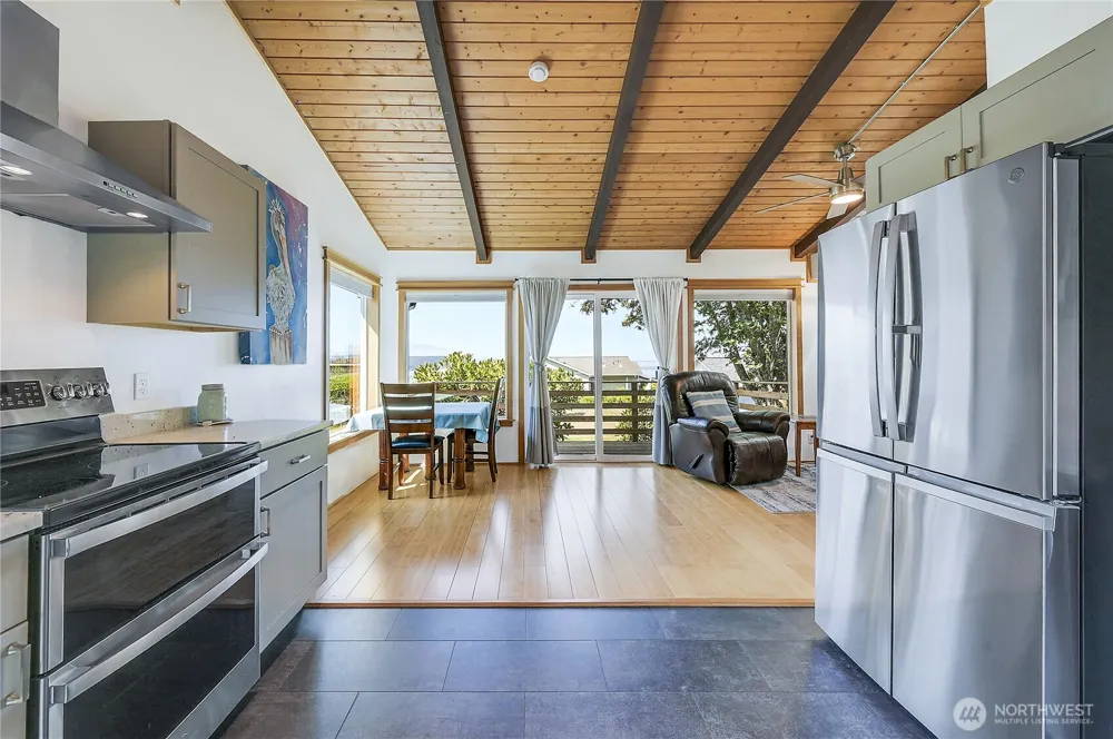 200 Rhododendron Drive Port Townsend, WA 98368