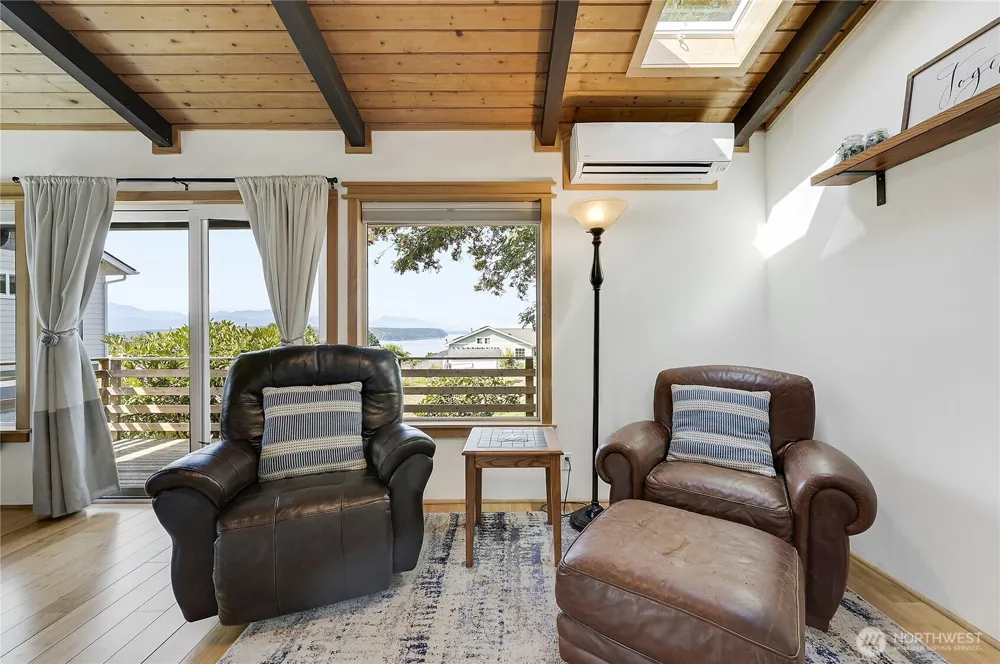 200 Rhododendron Drive Port Townsend, WA 98368