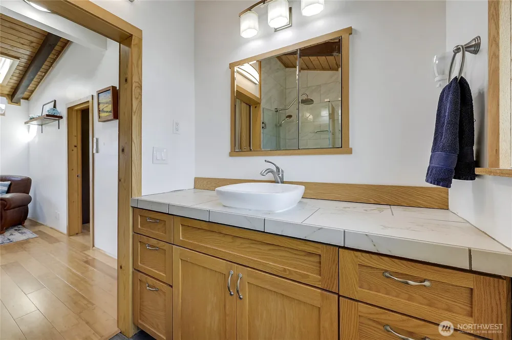 200 Rhododendron Drive Port Townsend, WA 98368