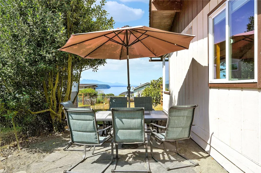 200 Rhododendron Drive Port Townsend, WA 98368