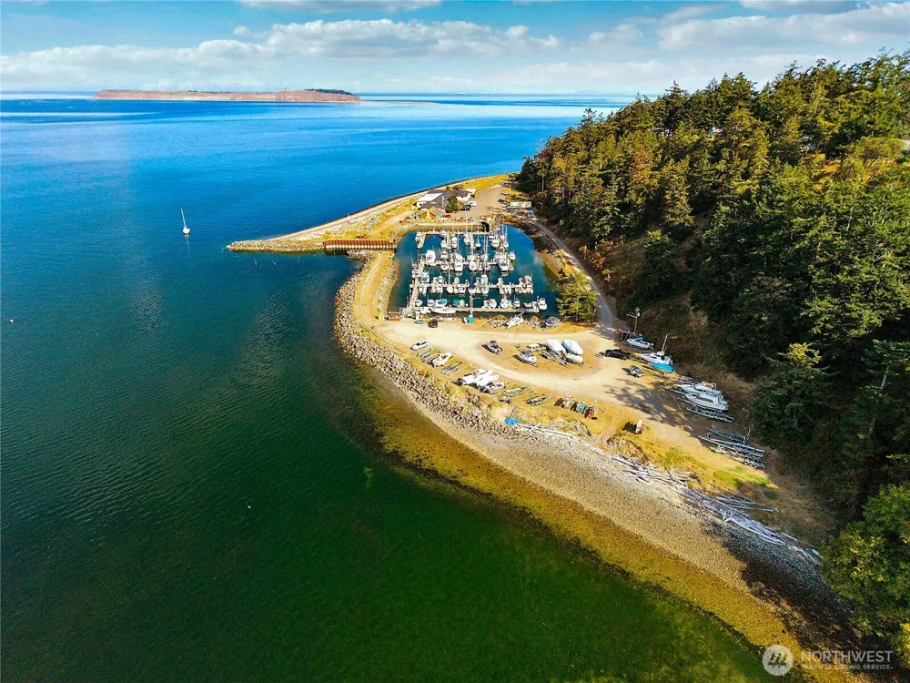 200 Rhododendron Drive Port Townsend, WA 98368