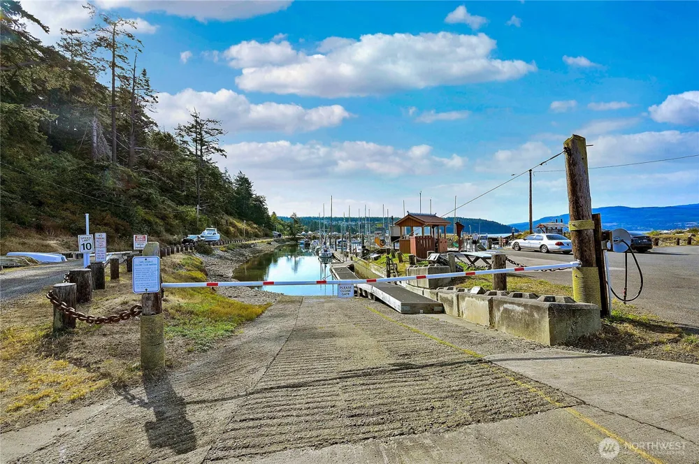 200 Rhododendron Drive Port Townsend, WA 98368