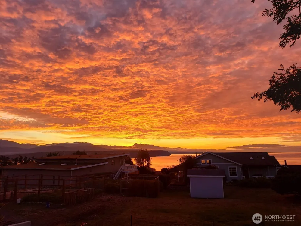 200 Rhododendron Drive Port Townsend, WA 98368
