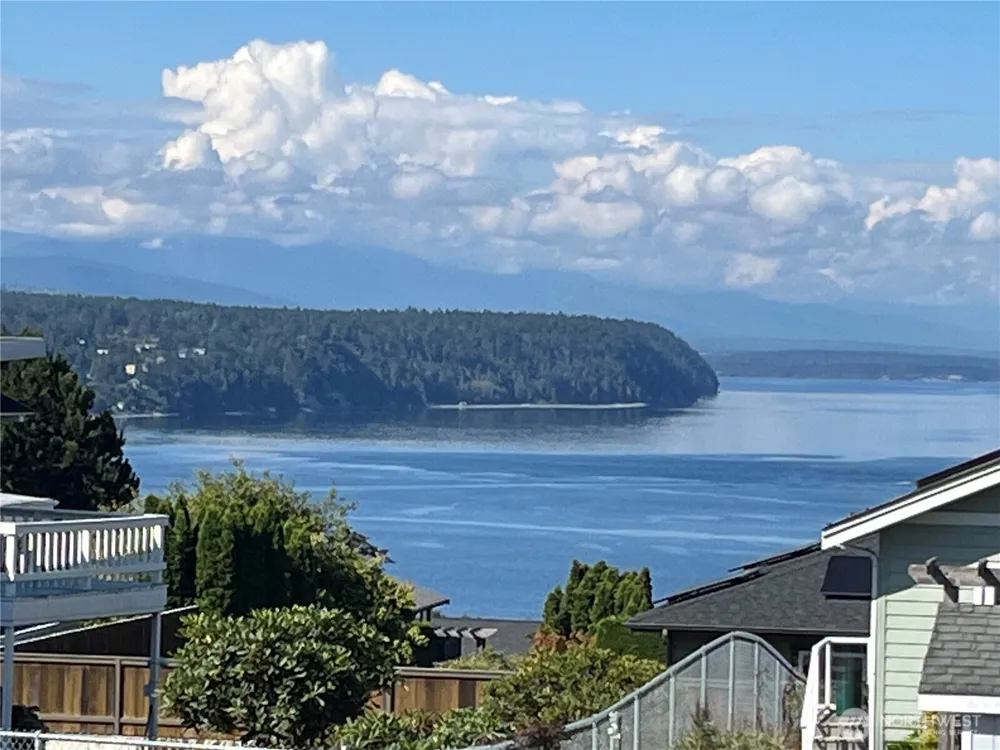 200 Rhododendron Drive Port Townsend, WA 98368