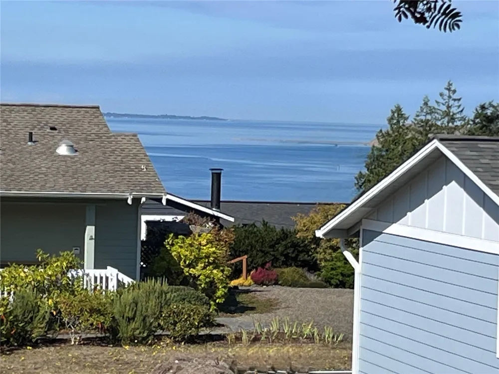 200 Rhododendron Drive Port Townsend, WA 98368