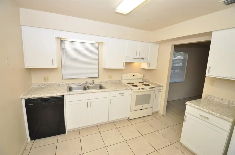 1428 E FERN ROAD Lakeland, FL 33801