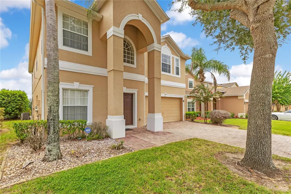 139 MOORGATE DRIVE Davenport, FL 33897