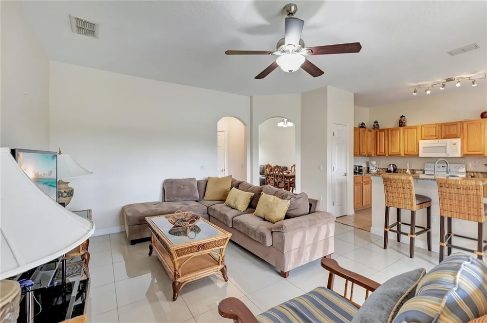 139 MOORGATE DRIVE Davenport, FL 33897