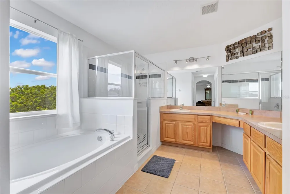 139 MOORGATE DRIVE Davenport, FL 33897