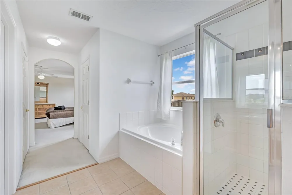 139 MOORGATE DRIVE Davenport, FL 33897