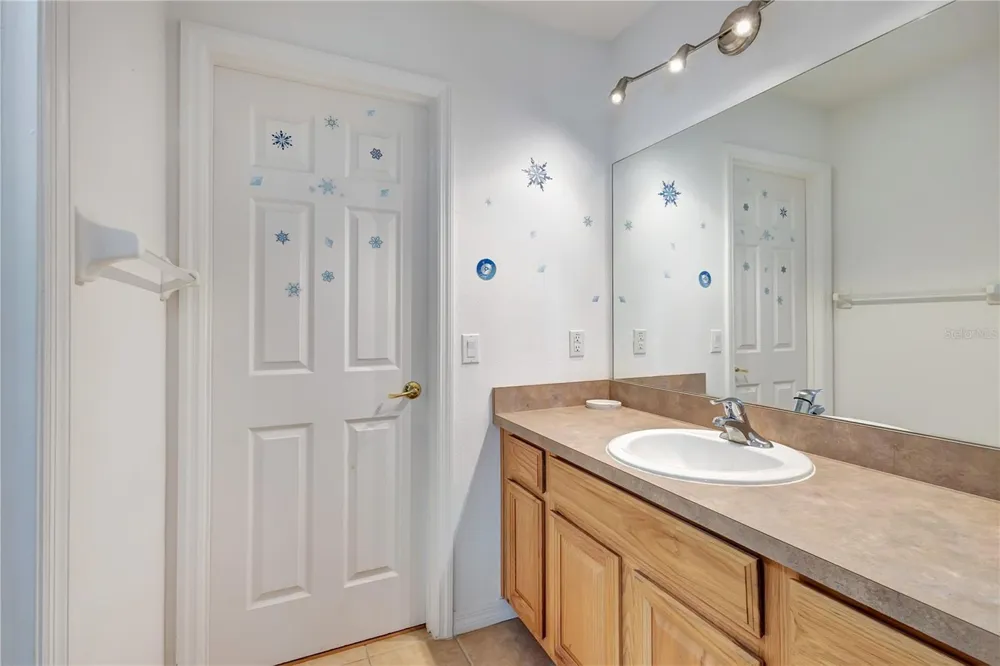 139 MOORGATE DRIVE Davenport, FL 33897